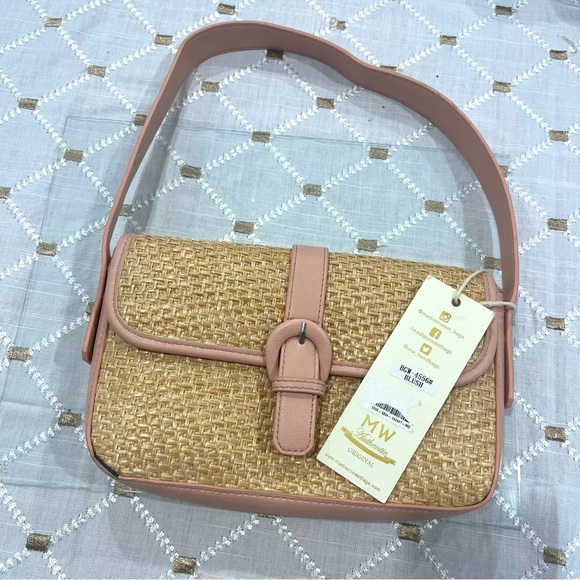 Madison West (C-19) - Picture 5 of 5